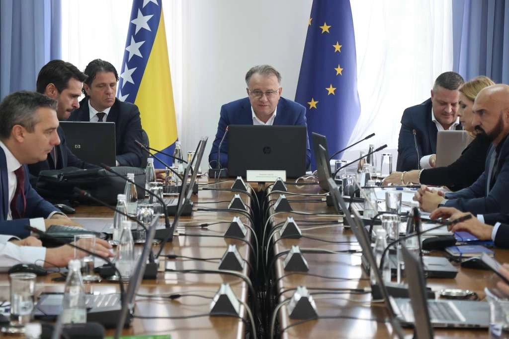 Vlada FBiH će uputiti Savjetu ministara BiH zahtjev za pružanje međunarodne pomoći